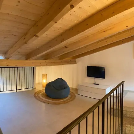 Casa Gaia, La Casa Sui Tetti Appartement