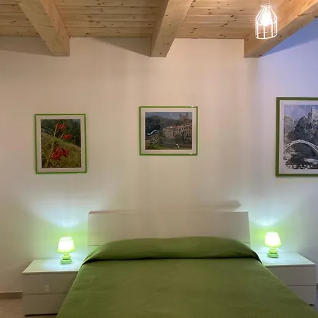 公寓 Casa Gaia, La Casa Sui Tetti Isolabona