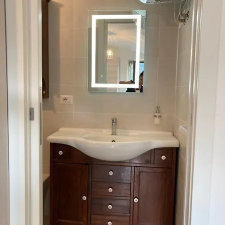 Casa Gaia, La Casa Sui Tetti *