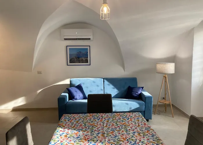 Casa Gaia, La Casa Sui Tetti